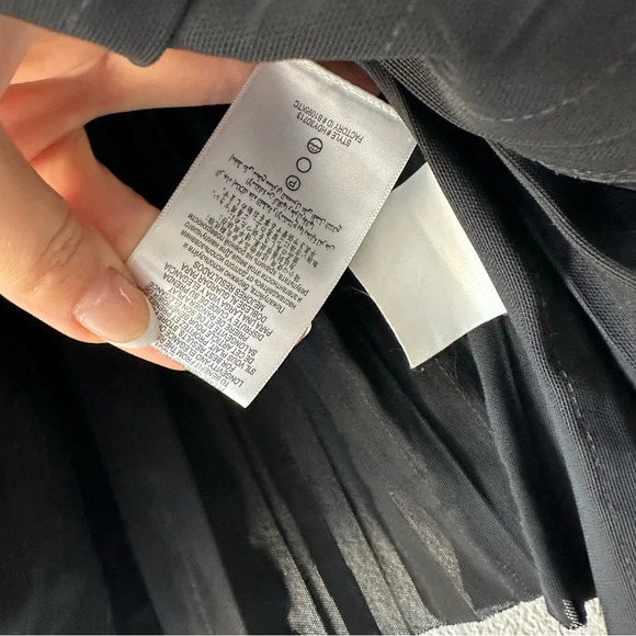 HERVE LEGER Leather Accordion MINI Skirt - Picture 3 of 7